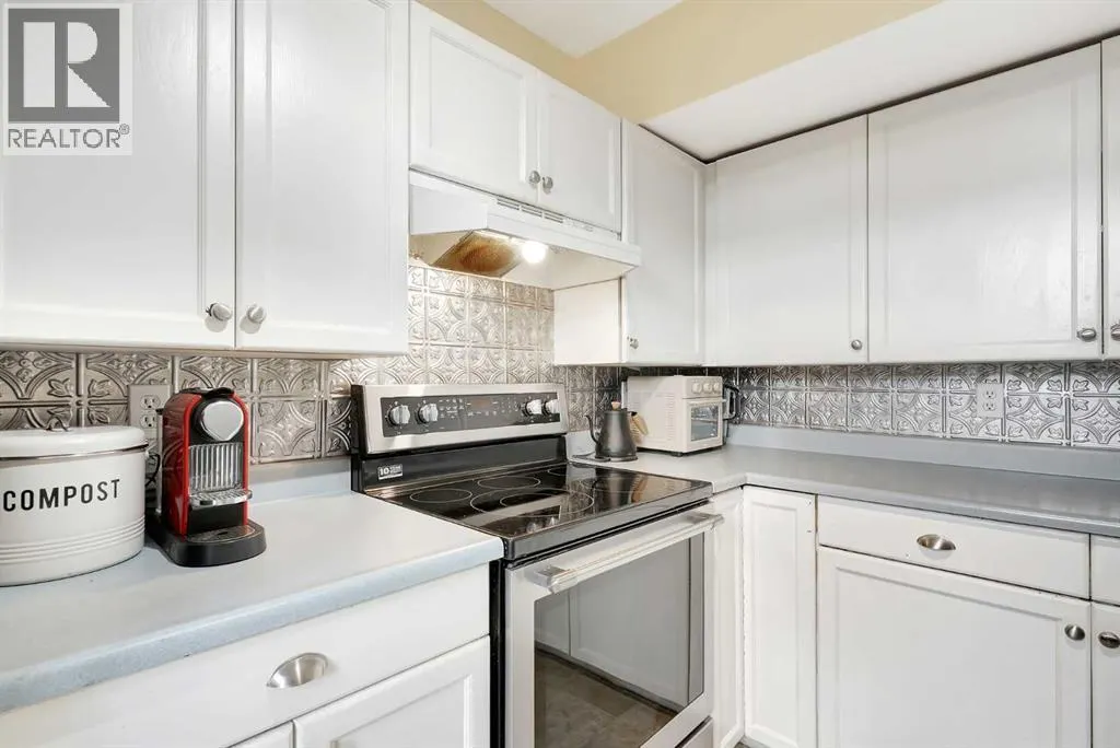 314 Regal Park NE