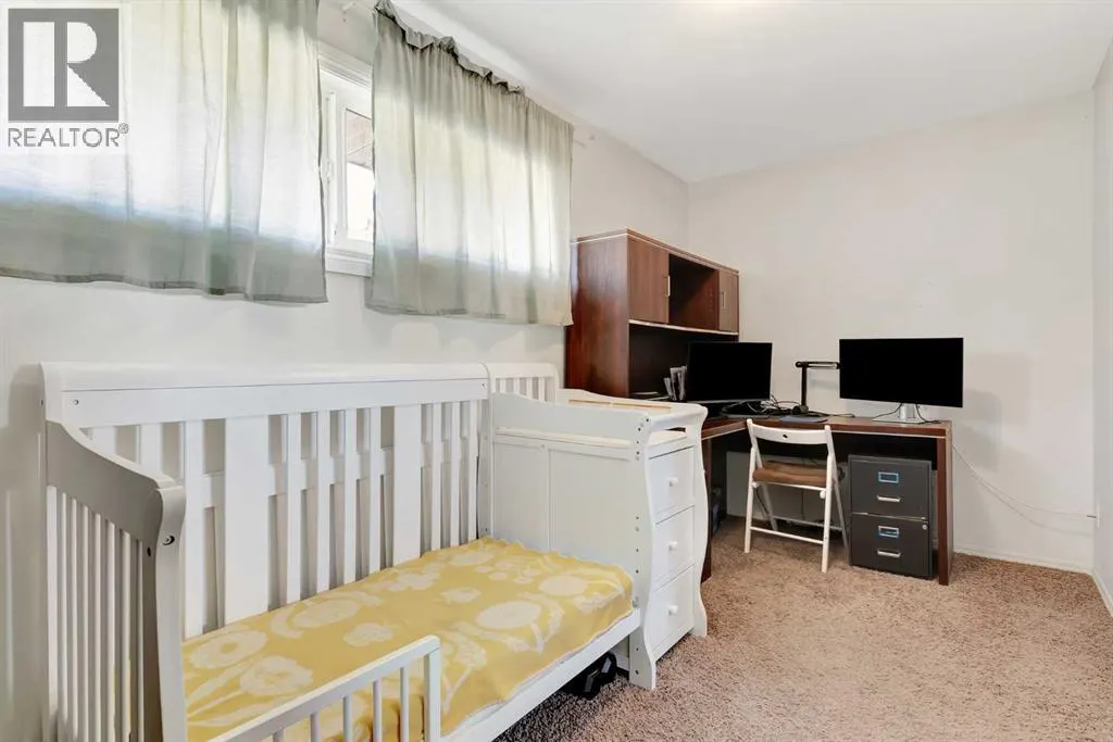 314 Regal Park NE