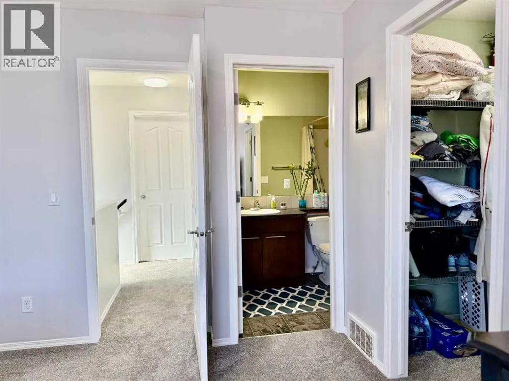 43 Bridlecrest Road SW