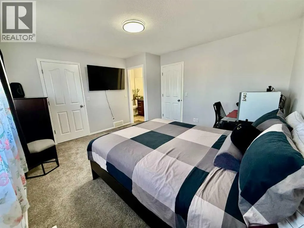 43 Bridlecrest Road SW