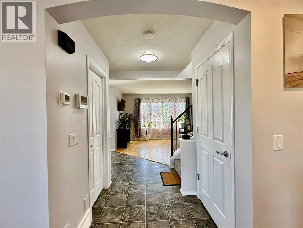 43 Bridlecrest Road SW