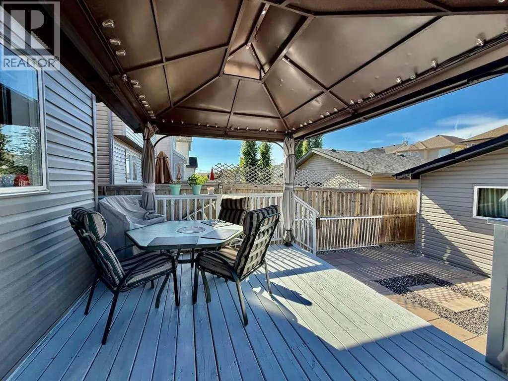 43 Bridlecrest Road SW