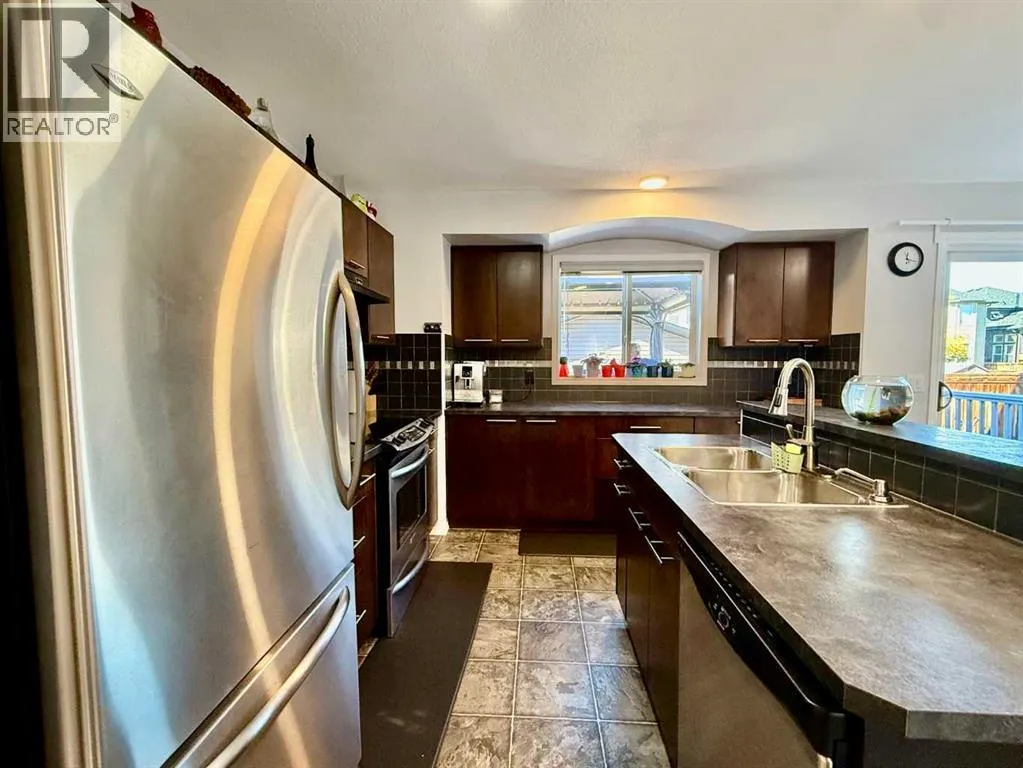 43 Bridlecrest Road SW