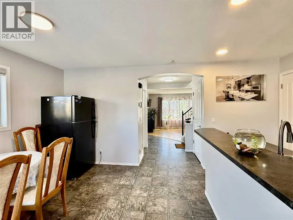 43 Bridlecrest Road SW