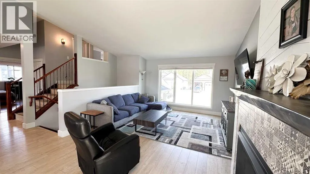 1304 2nd Street