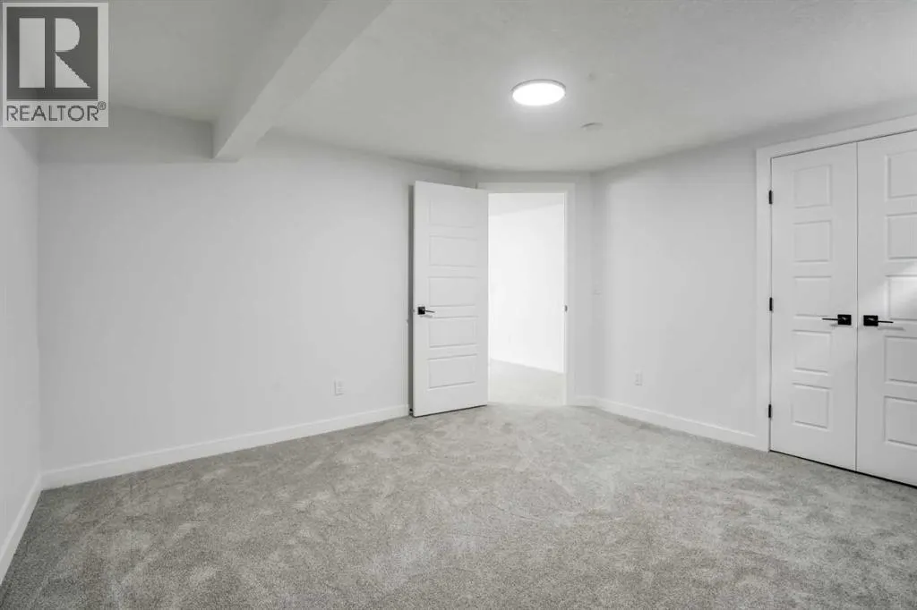264 Penbrooke Close SE