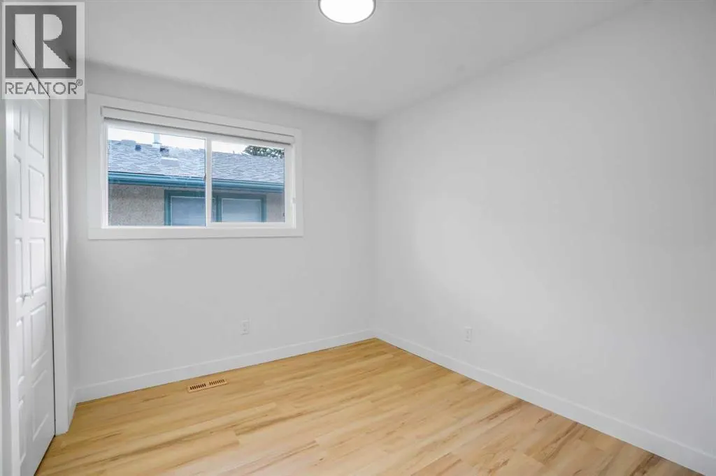 264 Penbrooke Close SE