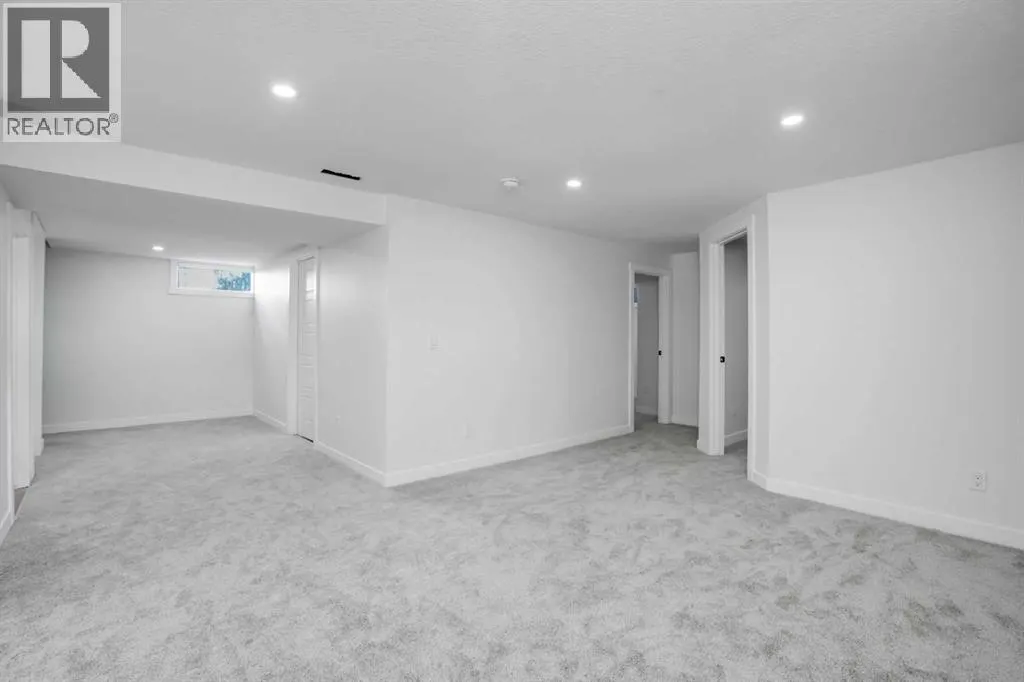 264 Penbrooke Close SE