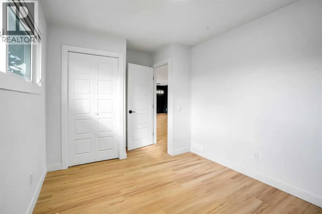 264 Penbrooke Close SE