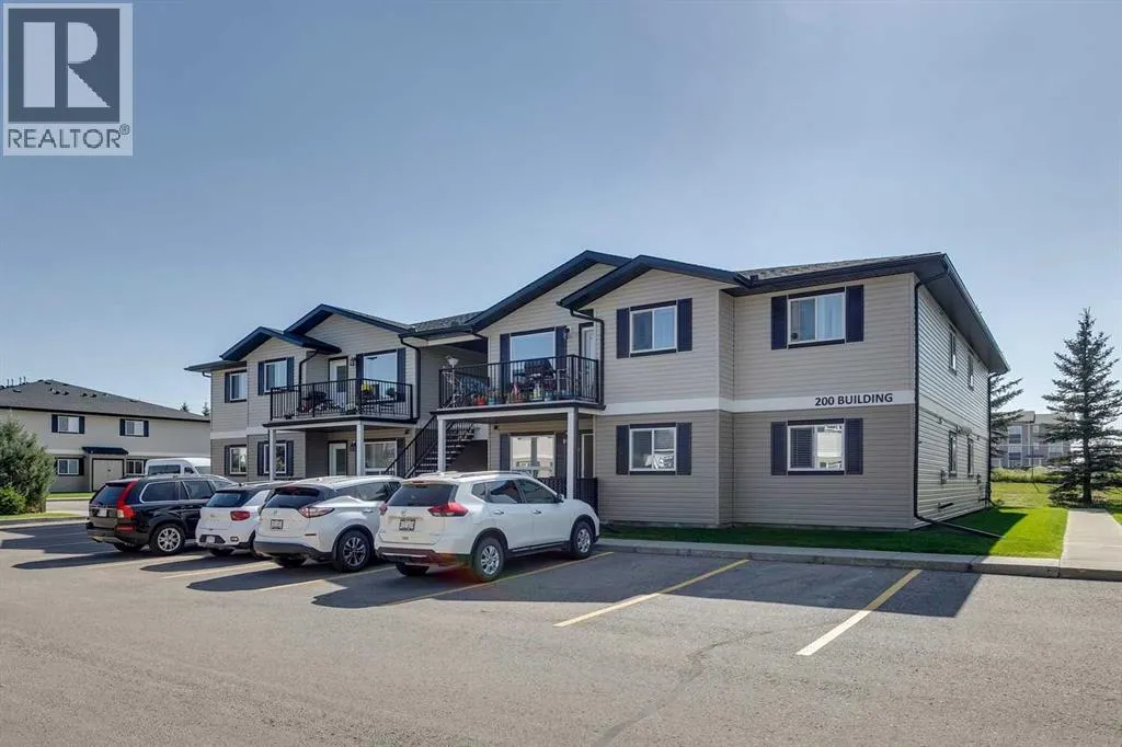 207, 8 Bayside Place