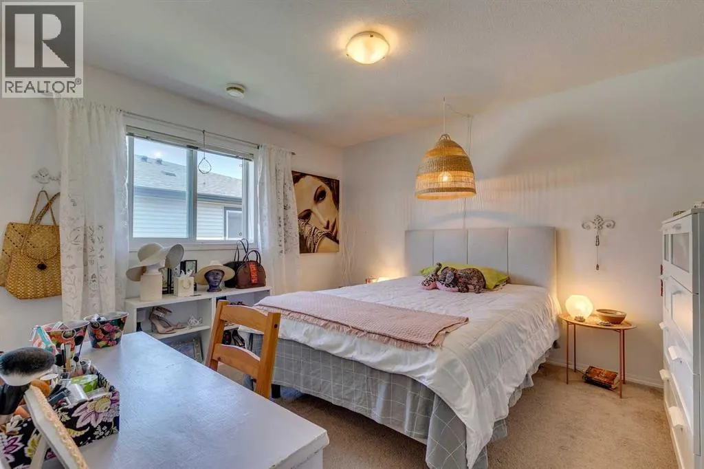 207, 8 Bayside Place