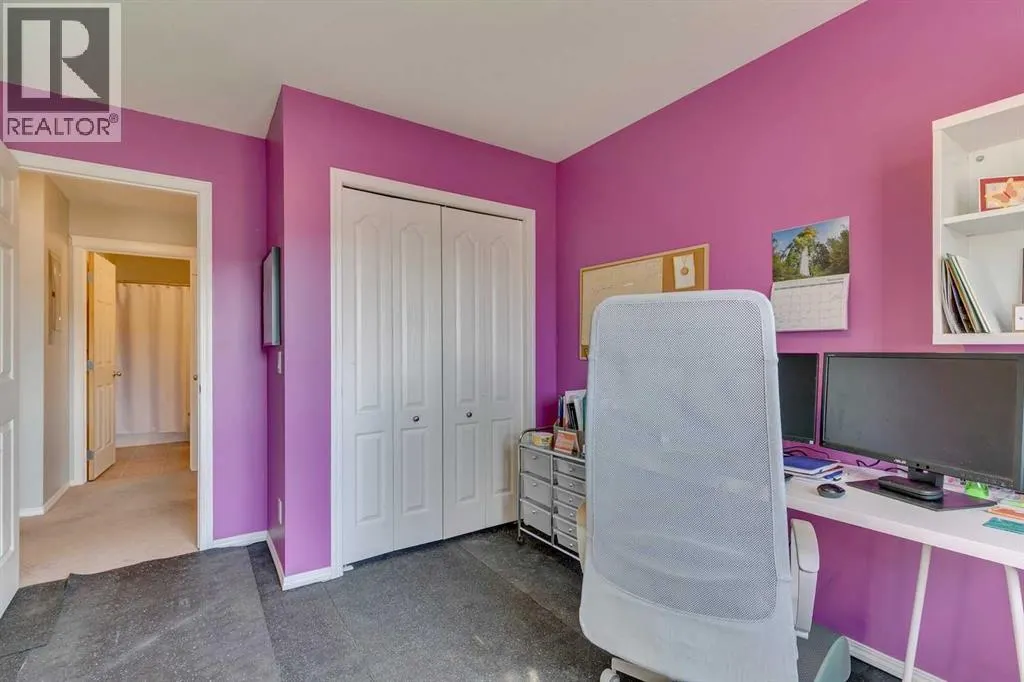 207, 8 Bayside Place