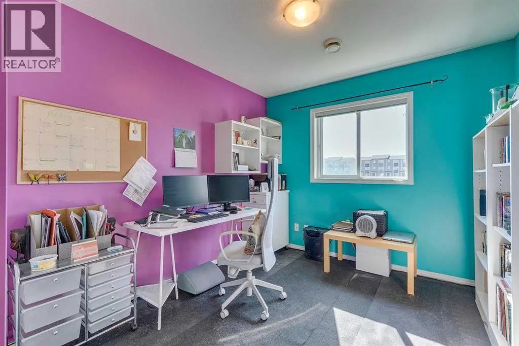 207, 8 Bayside Place