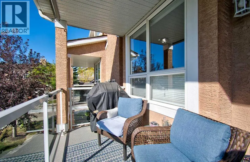 155 Royal Manor NW