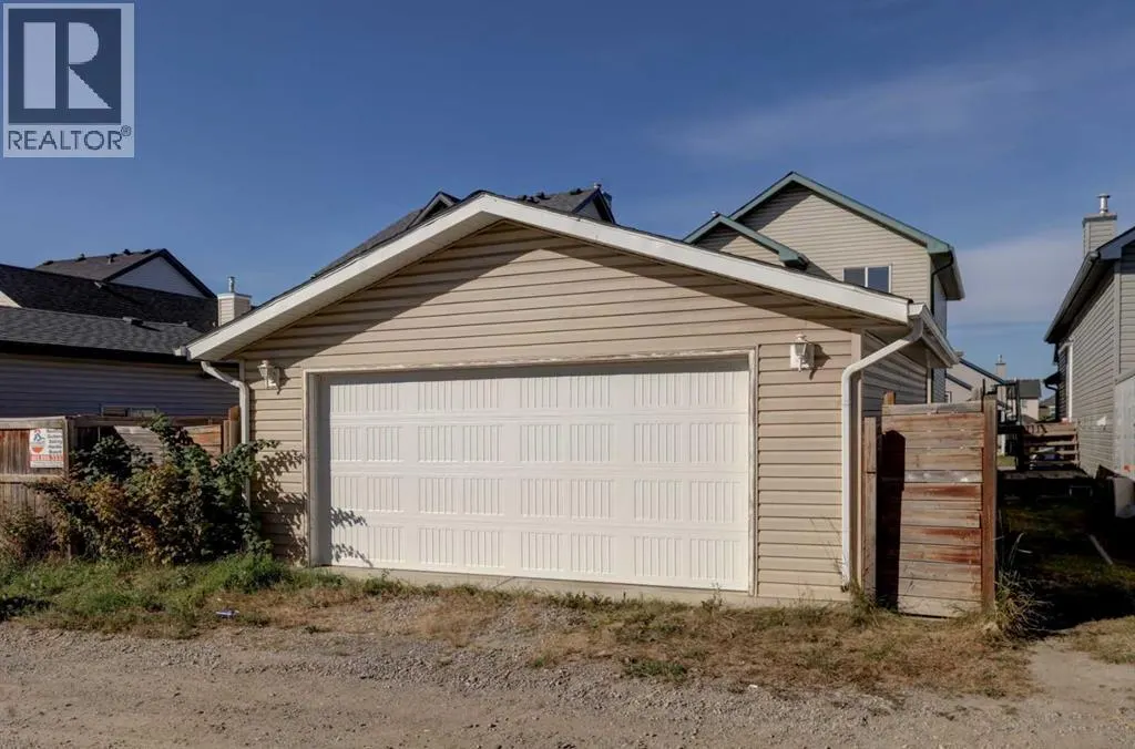 179 Saddlemead Green NE