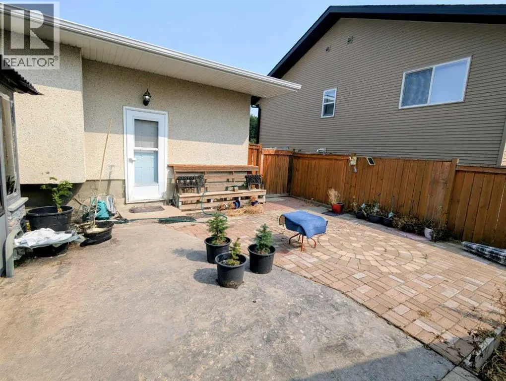 14 Oreston Close