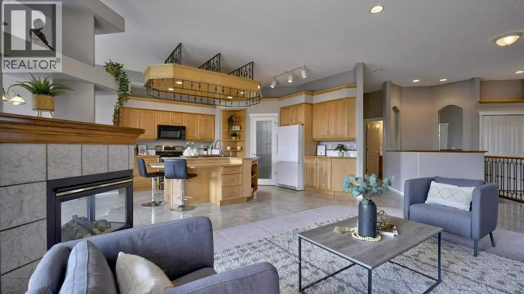 142 Mt Alberta View SE