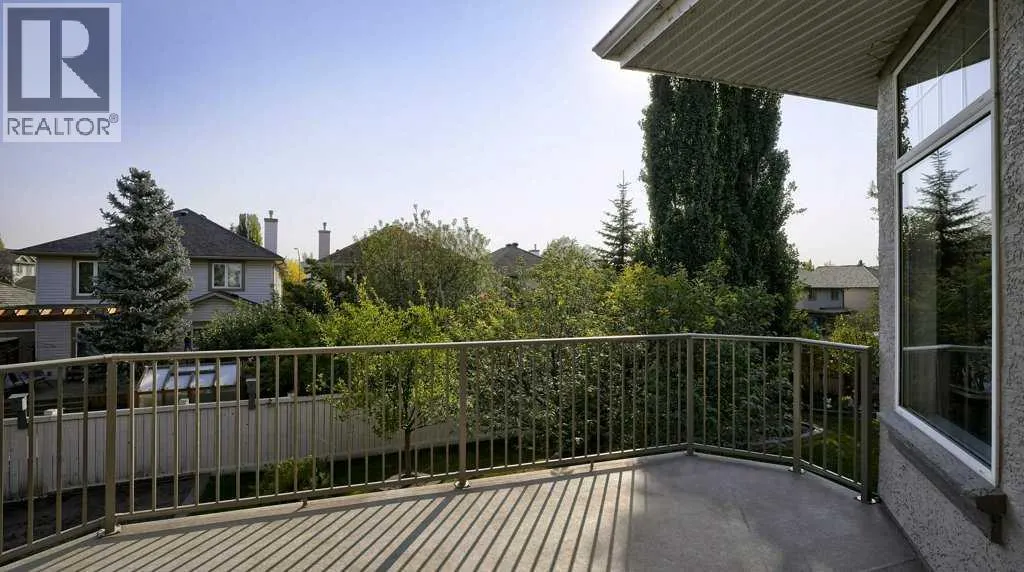 142 Mt Alberta View SE