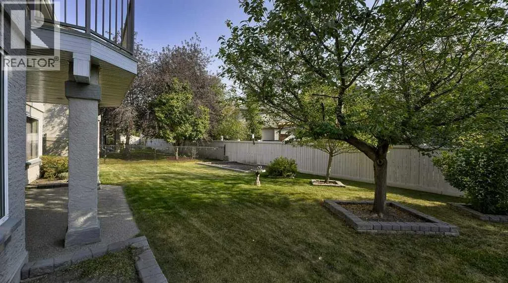 142 Mt Alberta View SE
