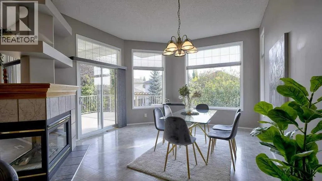 142 Mt Alberta View SE