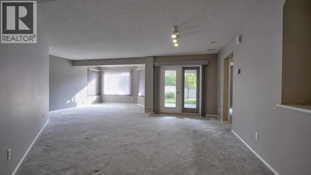 142 Mt Alberta View SE