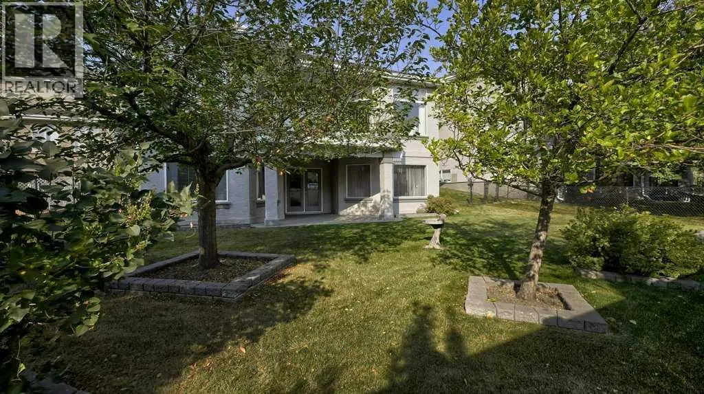 142 Mt Alberta View SE