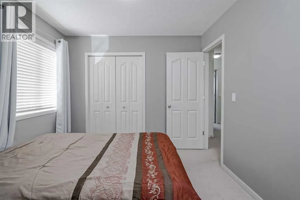 52 Autumn Court SE