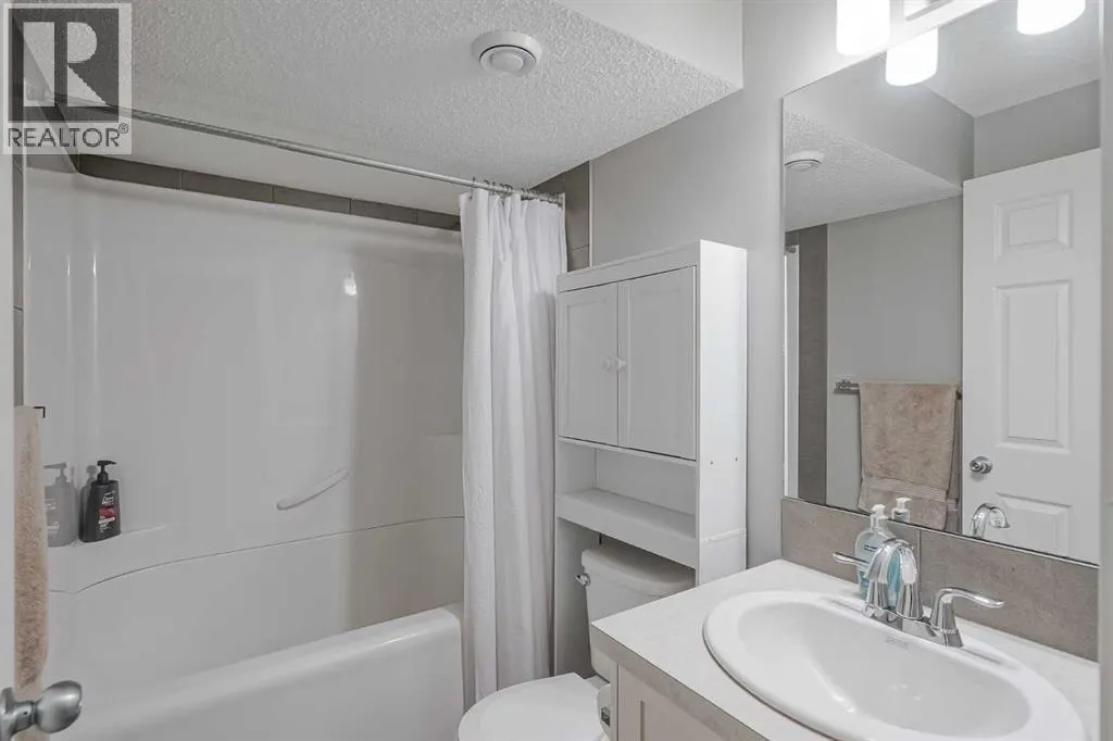 52 Autumn Court SE