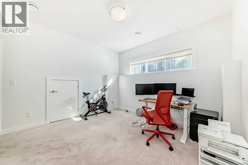 707, 355 Nolancrest Heights NW