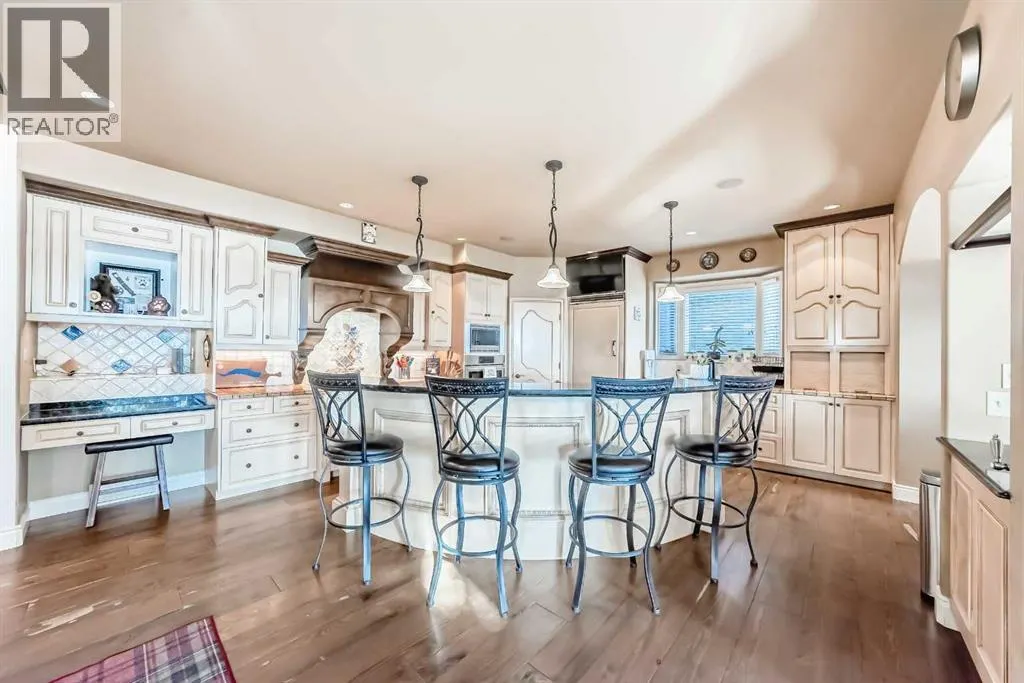 716 West Chestermere Drive