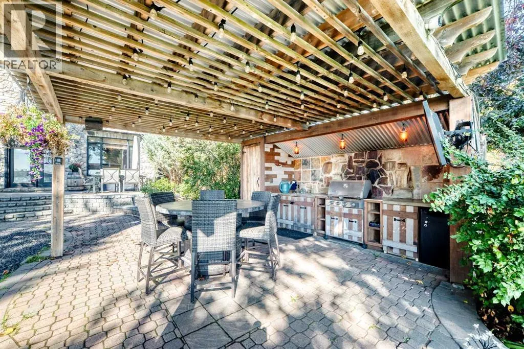 716 West Chestermere Drive