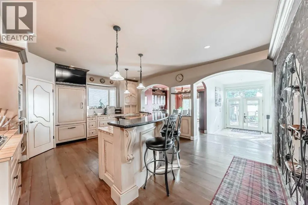 716 West Chestermere Drive