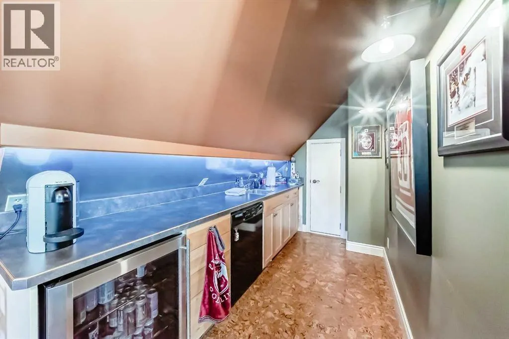 716 West Chestermere Drive