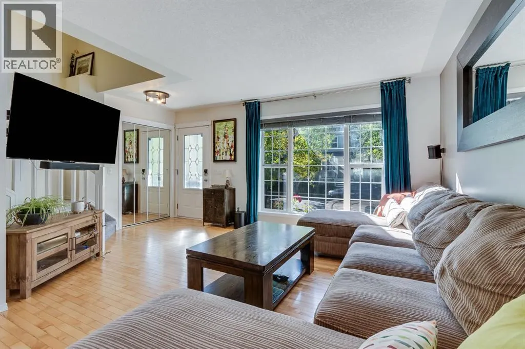 76 Prestwick Heights SE
