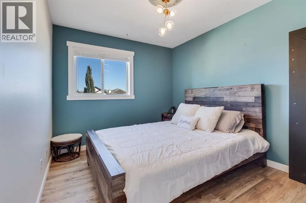 76 Prestwick Heights SE