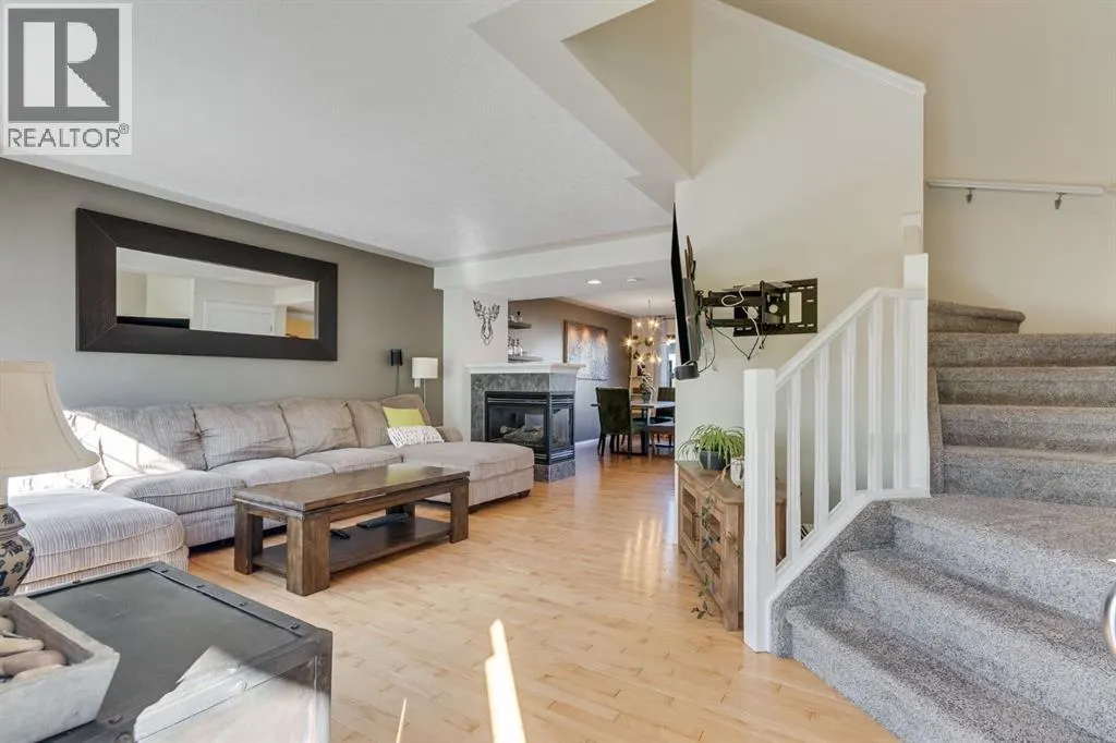 76 Prestwick Heights SE