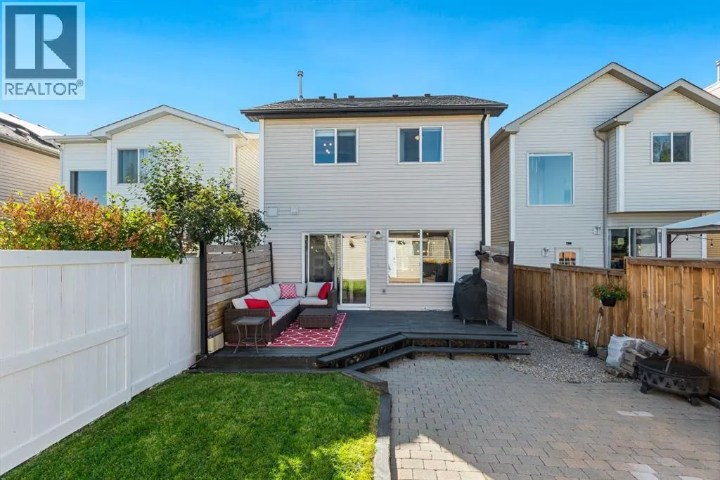 76 Prestwick Heights SE