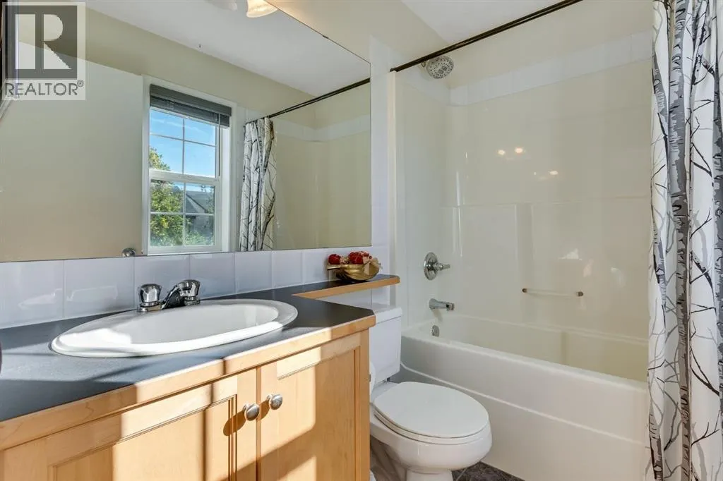 76 Prestwick Heights SE