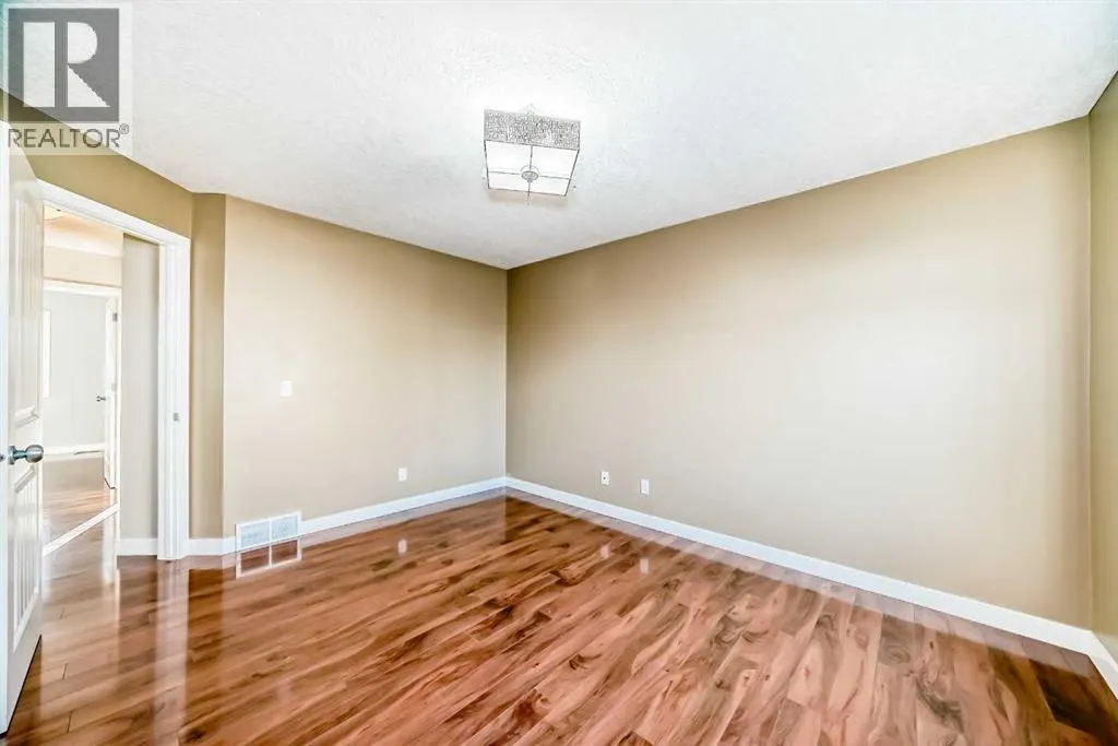 45 Sage Hill Common NW