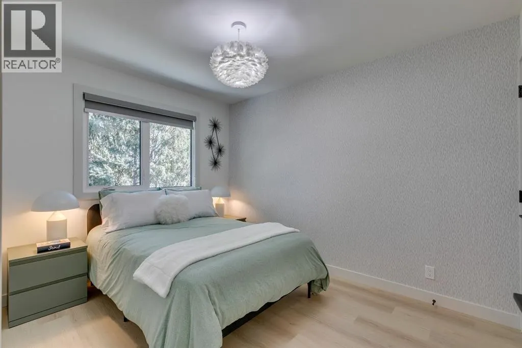 108 Canova Place SW