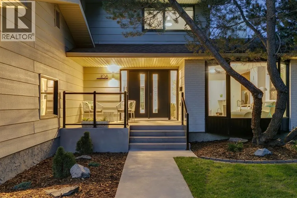 108 Canova Place SW