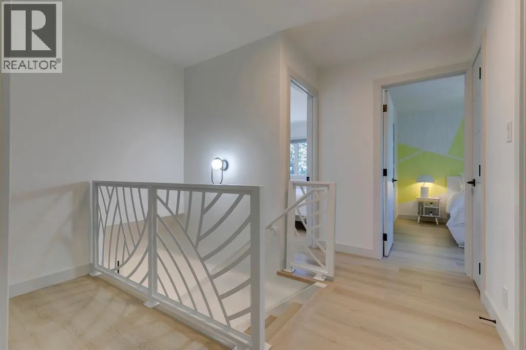 108 Canova Place SW