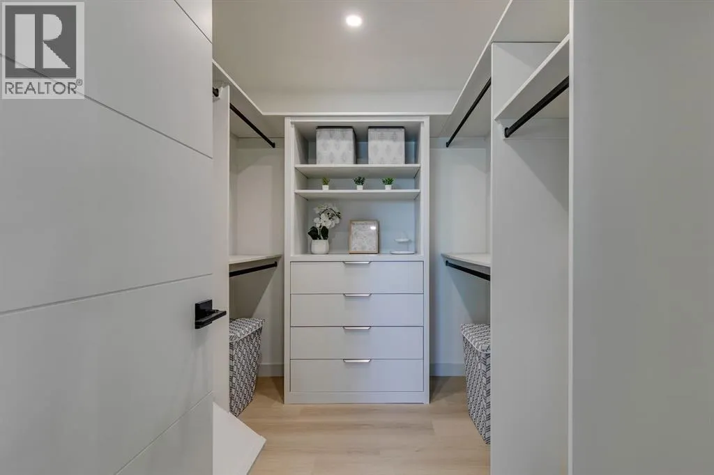 108 Canova Place SW