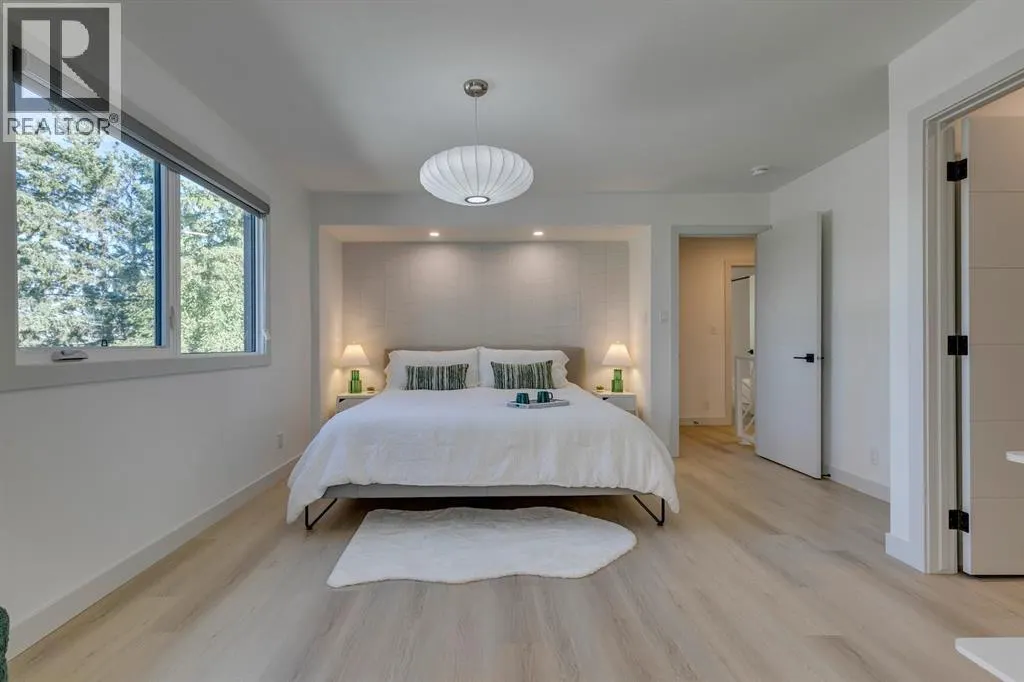 108 Canova Place SW