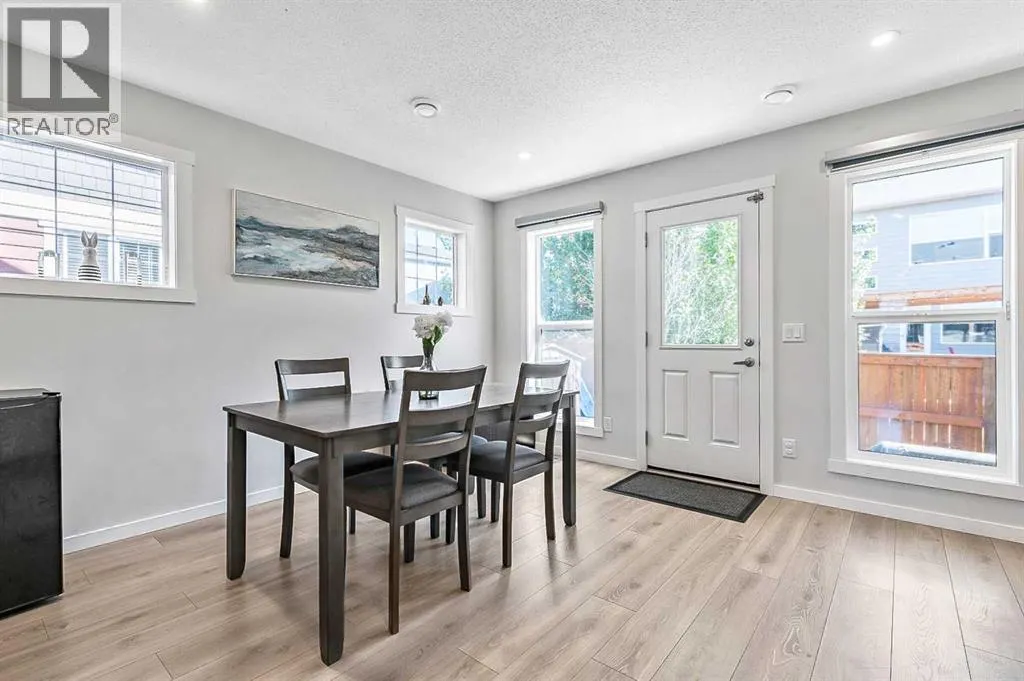 130 Cranbrook Square SE