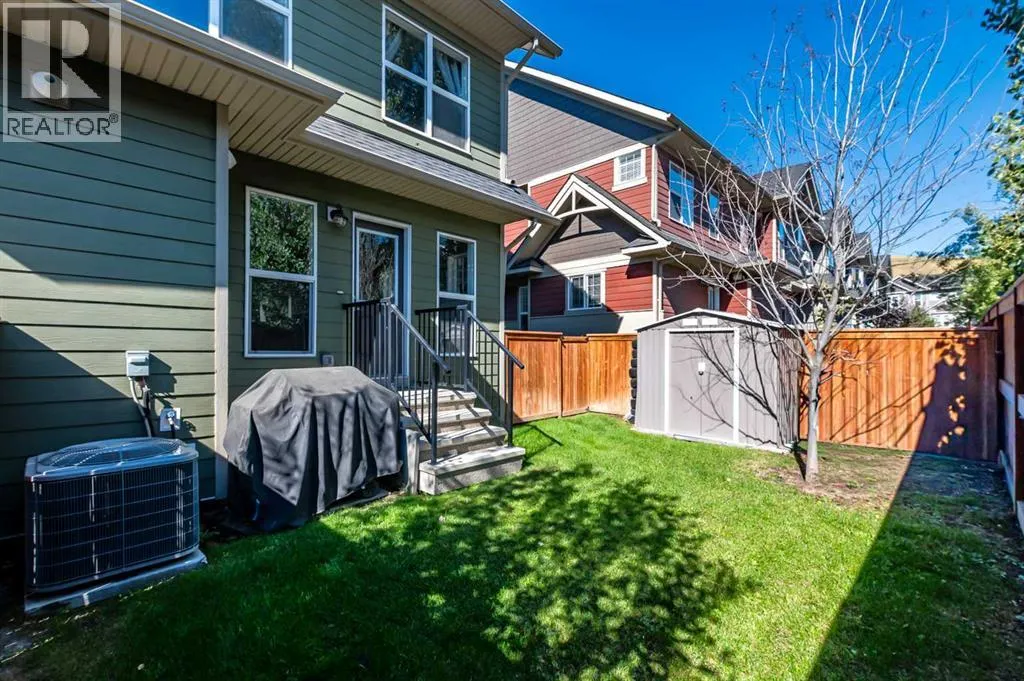 130 Cranbrook Square SE
