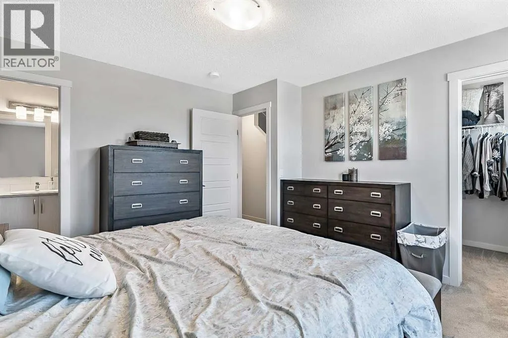130 Cranbrook Square SE