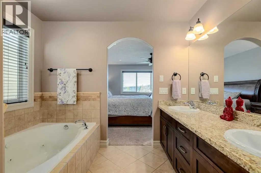 3 Kincora Glen Bay NW