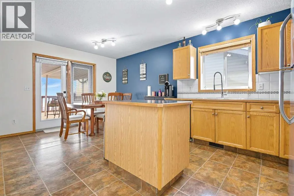 122 Dubois Crescent