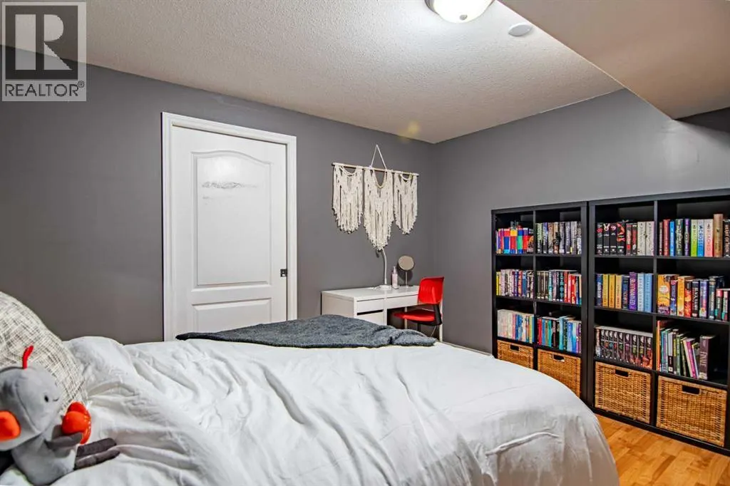 115 Sabre Road